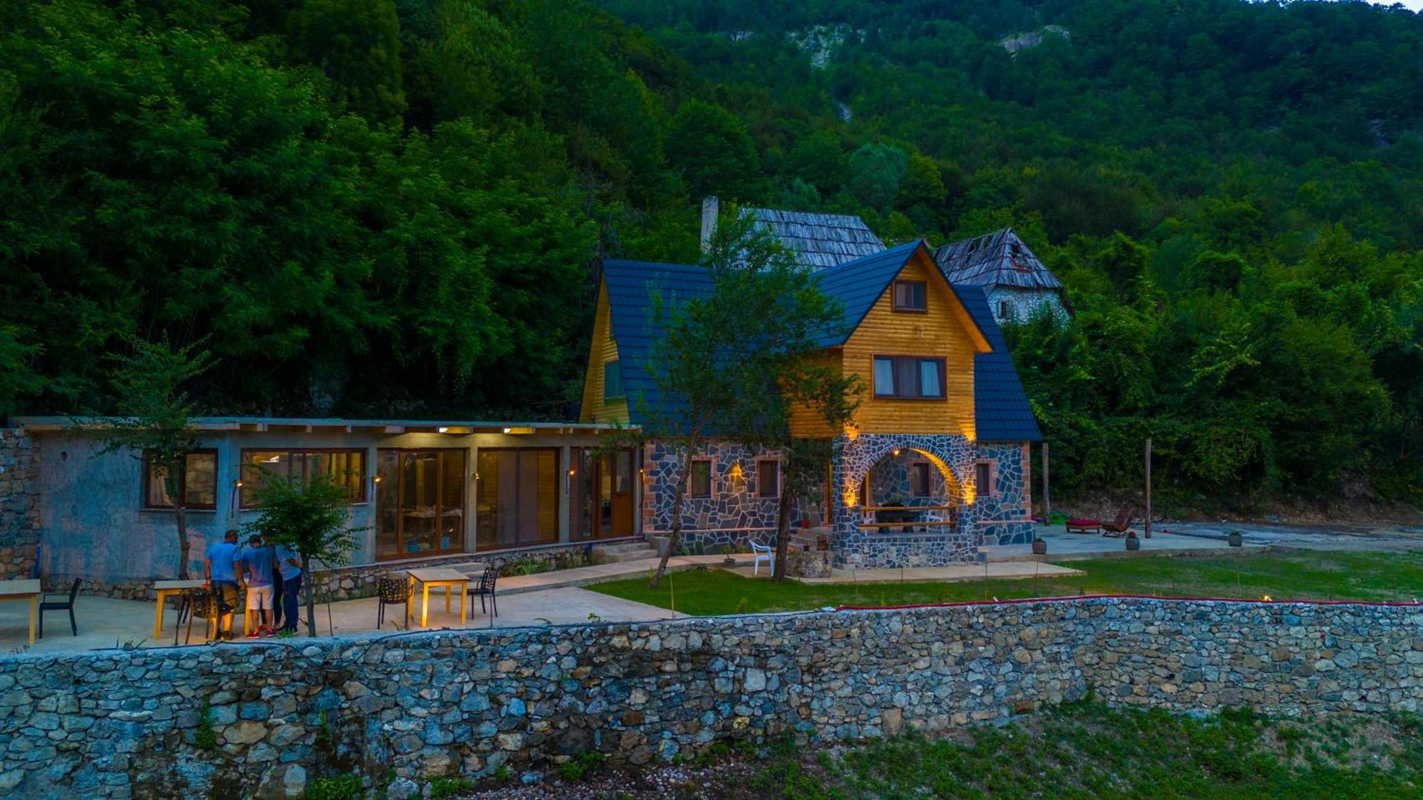 Villa Prelatheth Extérieur photo